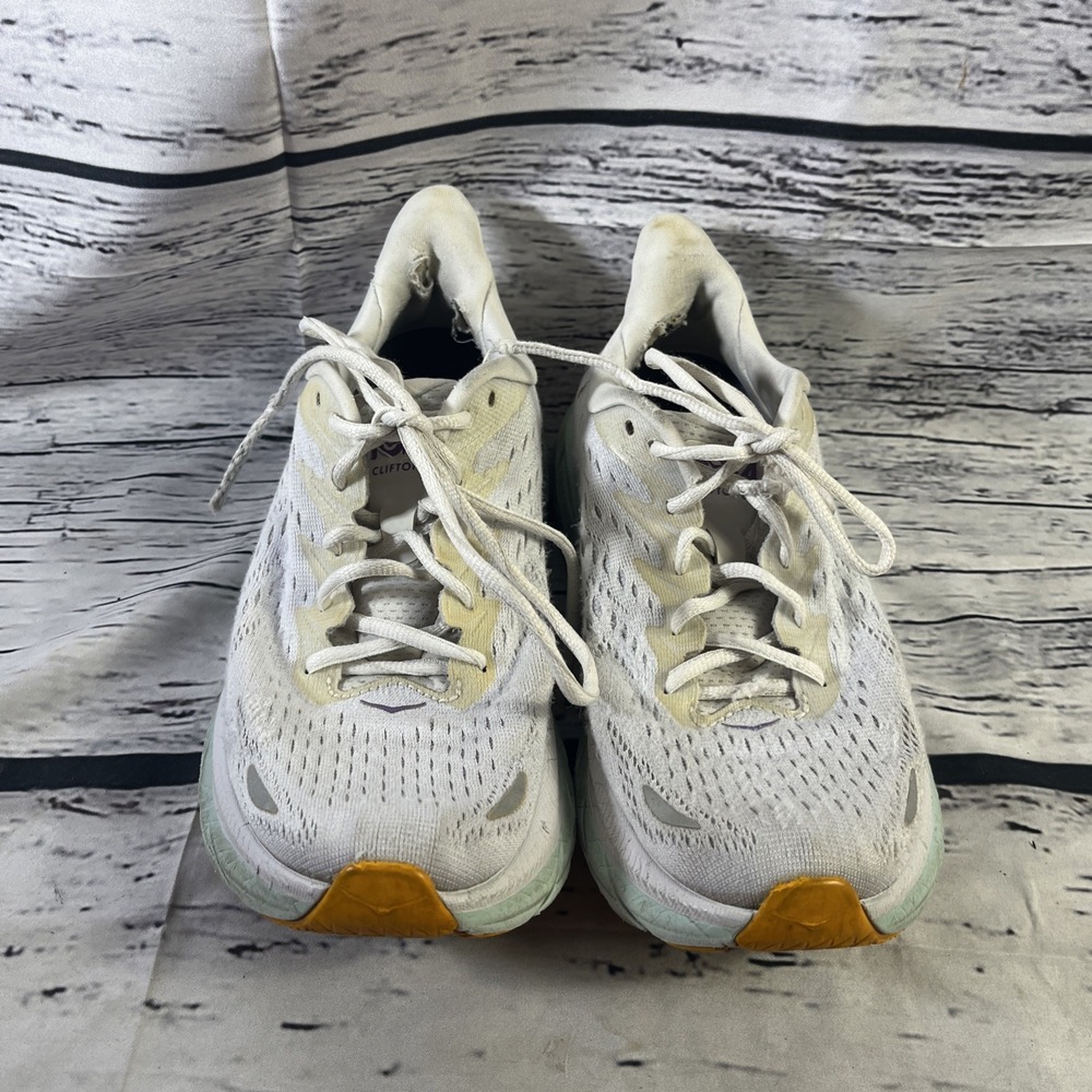 Hoka One One Clifton 8 Women's 7B Orange White Athletic Road‎ Running Shoes